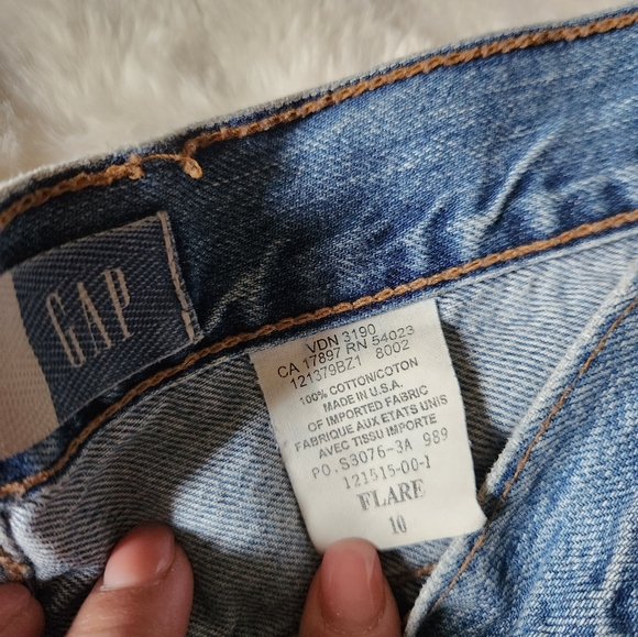 GAP- Vintage Jeans - Picture 6 of 10